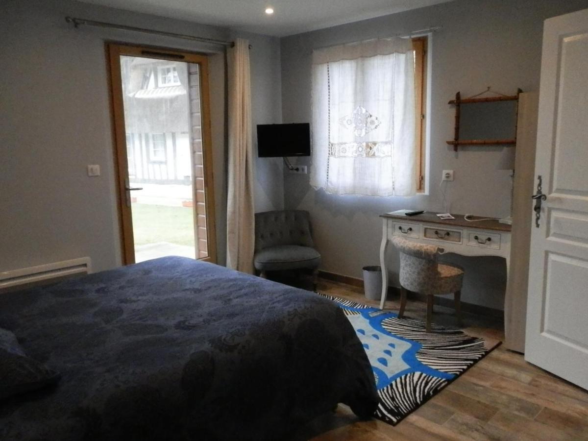 Cottage Des Bords De Seine Saint-Nicolas-de-Bliquetuit Luaran gambar